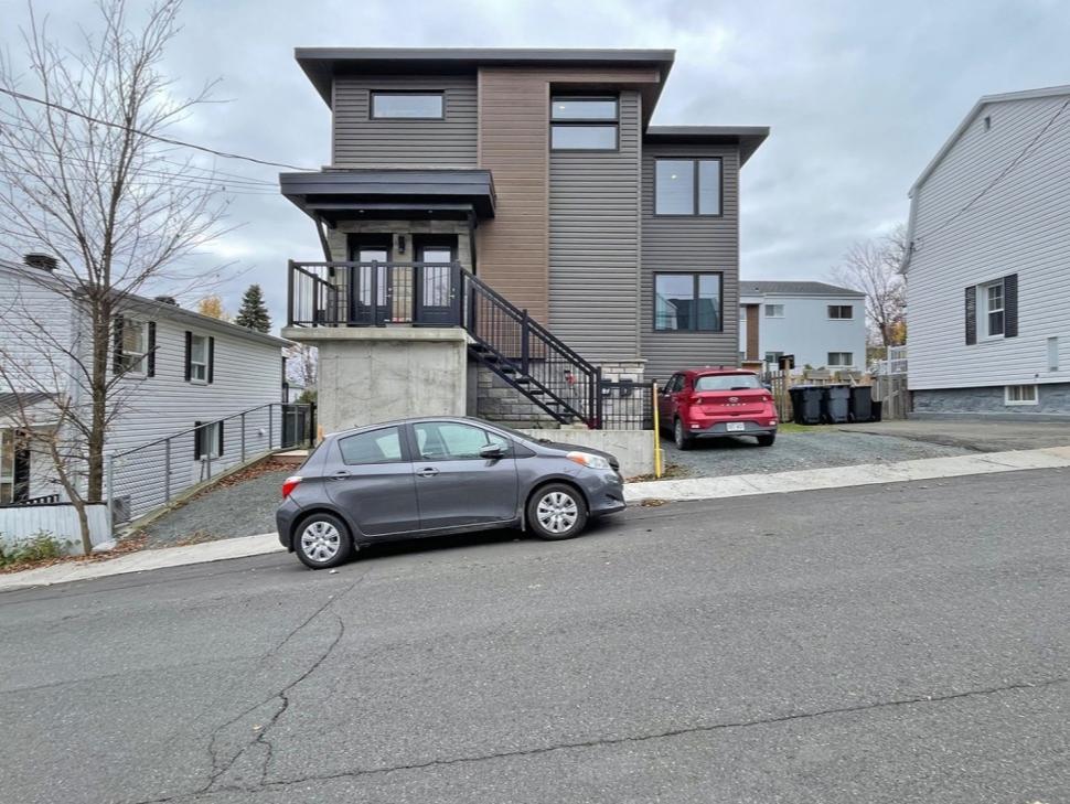 TRÈS GRAND 3 1/2 | 3210465