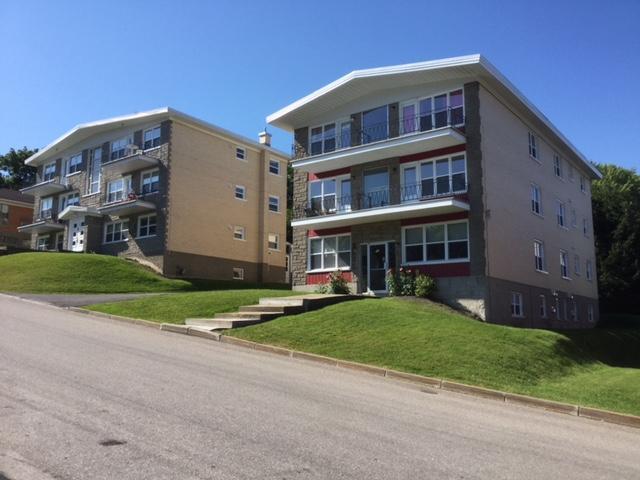 4½ STE-FOY, CALME, 5 ÉLECTROS, UNIVERSITÉ, JUILLET, BELLE VUE | 3210476