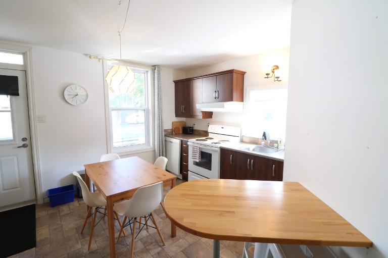 1 CH - 1 SDB - Québec - $1,275 /mo | 3232552