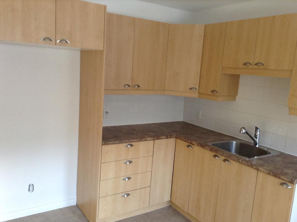 4 1/2 à louer Montréal Est | 3210549