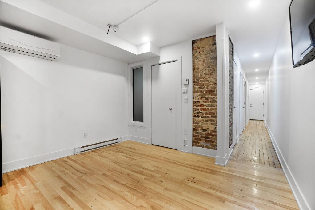 LOGEMENT 4 1/2 DISPONIBLE MAITENANT MONTRÉAL | 3210586