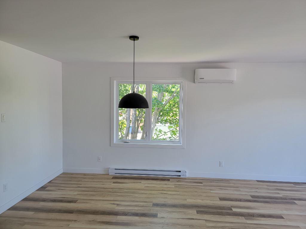 Appartement 4 ½ à louer à Charlesbourg Triplex récent | 3235098