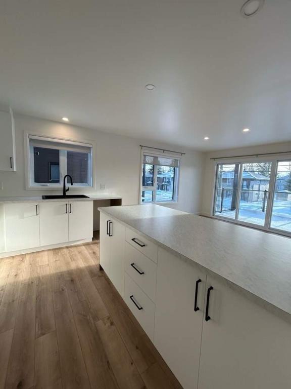 Appartement grand 41\2 lumineux | 3210647