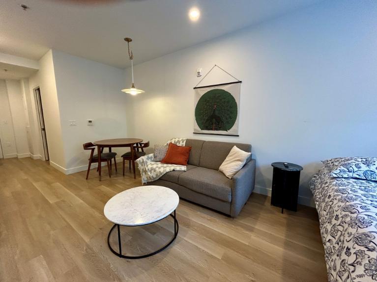 ✨ Loft à louer – Bishop Embassy (Centre-ville de MTL) ✨ | 3210677