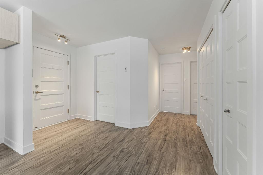 41/2 à Bromont face à la montagne | 3210688