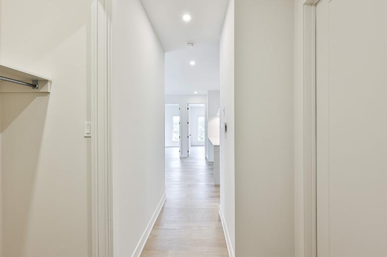 3 CH - 1 SDB - Sainte-Agathe-des-Monts - $1,850 /mo | 3210700