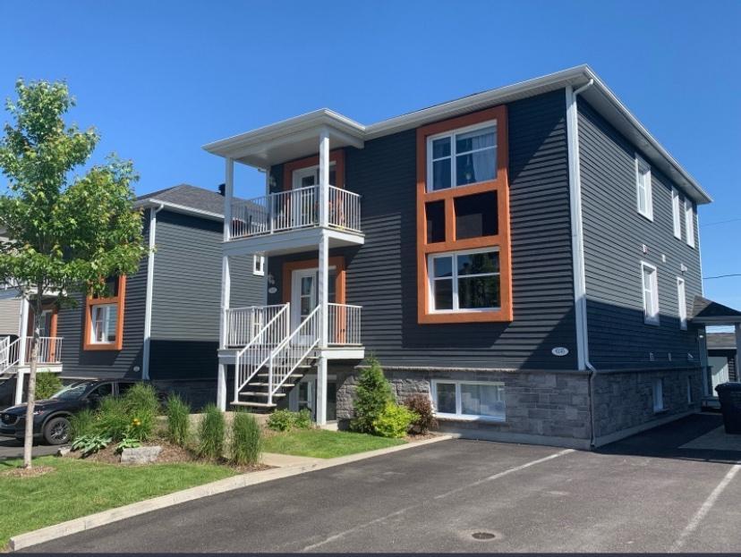 4 1/2 style condo sur 2 étage - rare | 3212769