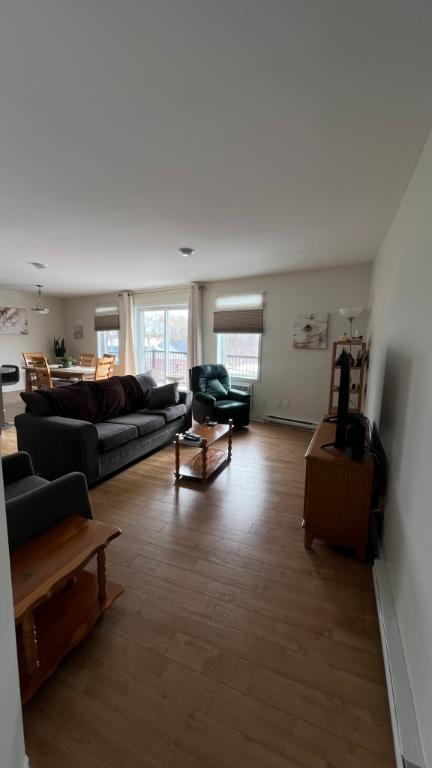 grand 51/2, saint-hubert | 3210734