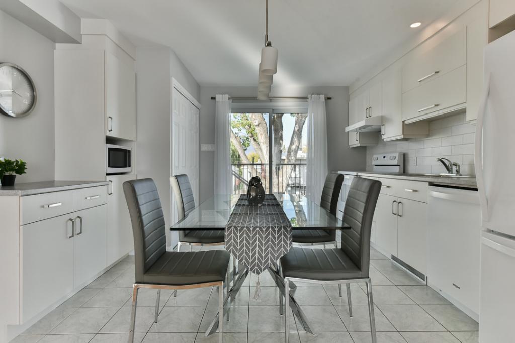 Condo-hôtel, formule tout inclus, Vieux- Longueuil. | 3210736