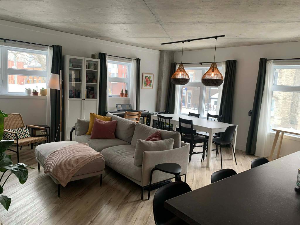 4 1/2 cession de bail pour juin | 3230971