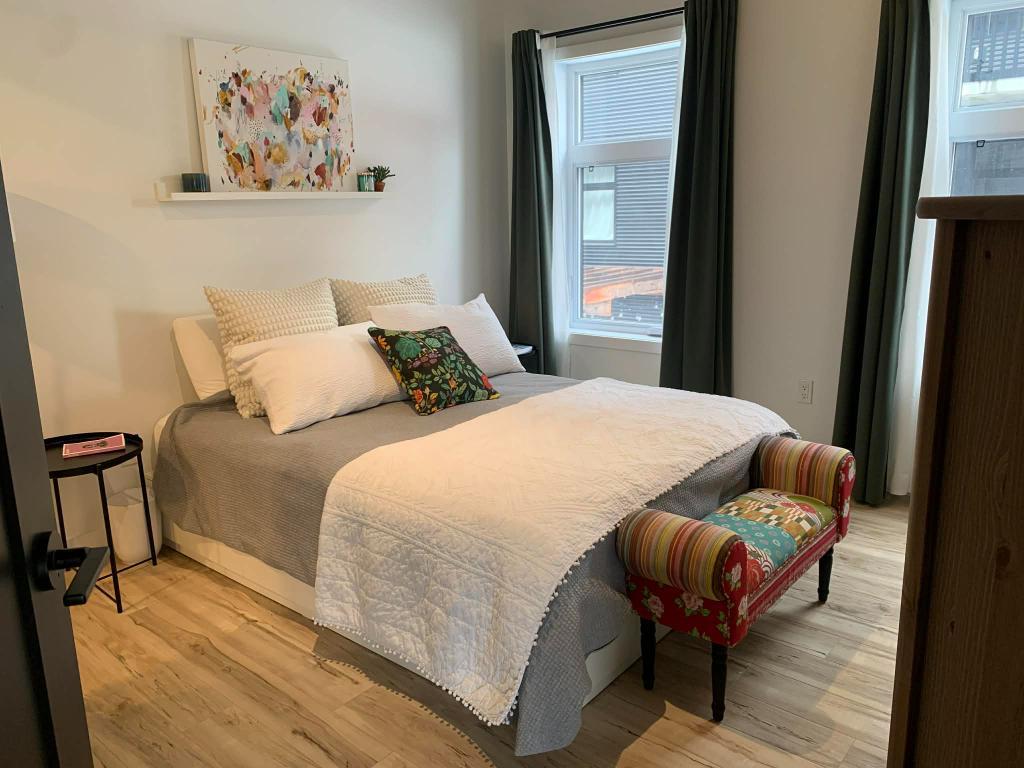 4 1/2 cession de bail pour juin | 3230971