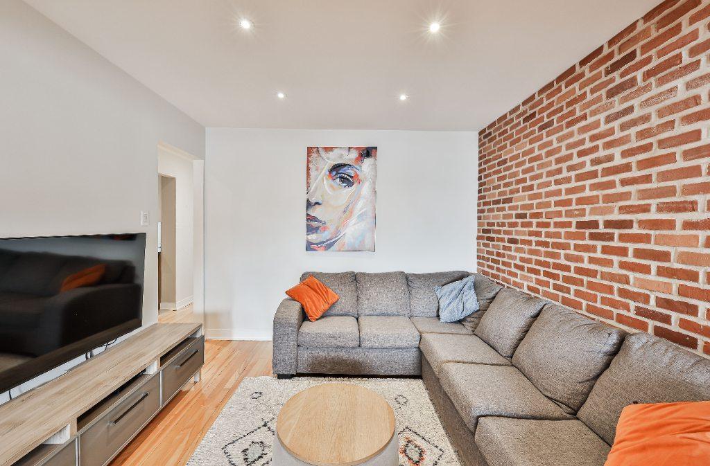 Appartement à Louer /Disponible dès maintenant | 3210751