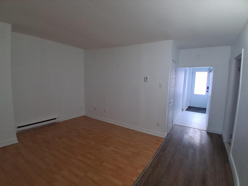 Lachine, 5 1/2 | 3210759