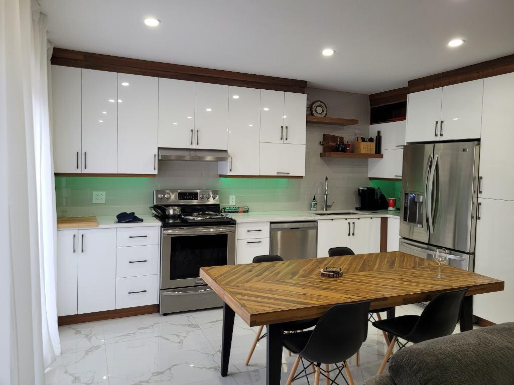Logement 5 ½ NEUF, lumineux et moderne ! | 3210779