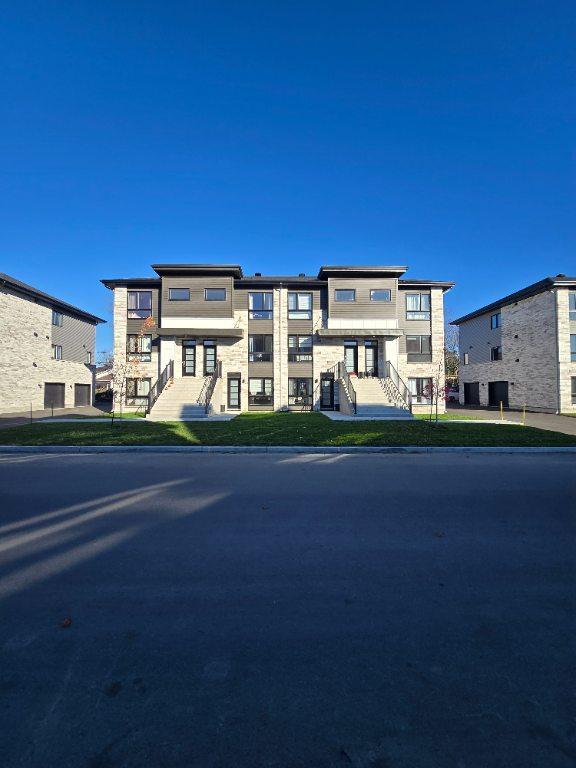 Logement 5.5 de luxe avec garage a louer | 3210825