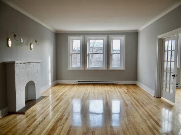 5235 Cote St Luc Road 2 Bedroom Apt | 3210828