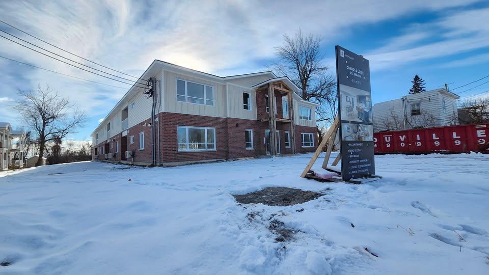 Logement 5 1/2 au 69 Chemin du Fleuve pointe des cascades | 3210872