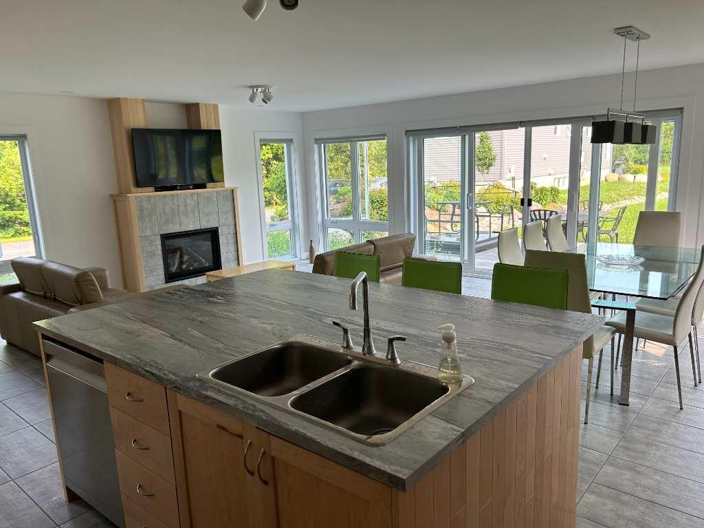 Maison à louer Granby, meublée et toute équipée | 3210917