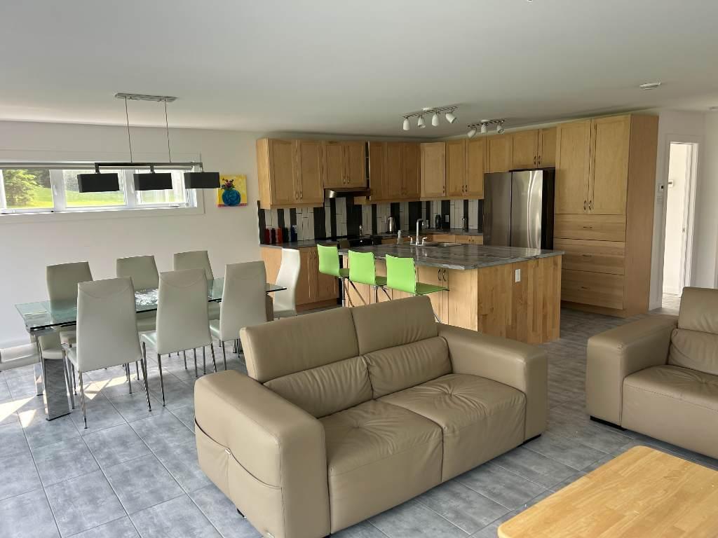 Maison à louer Granby, meublée et toute équipée | 3210917