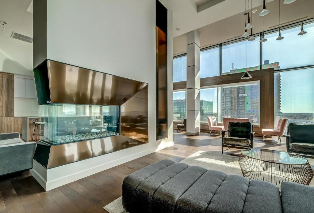 condo de luxe au quartier dix/30 | 3210948