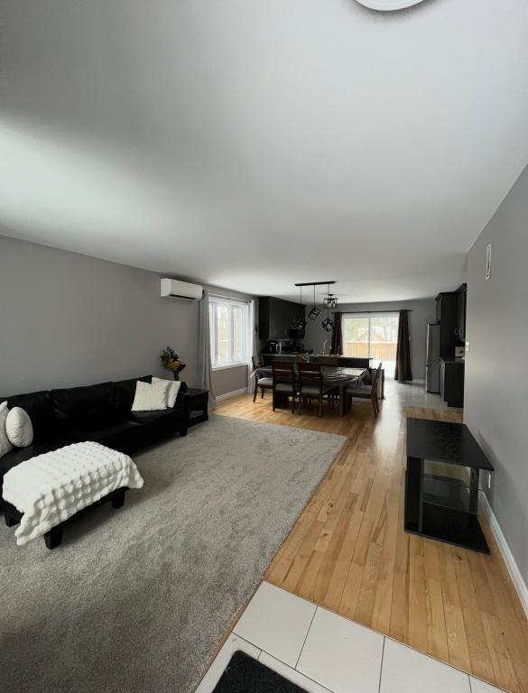 Maison bigénération (2 logements) à louer | 3210968