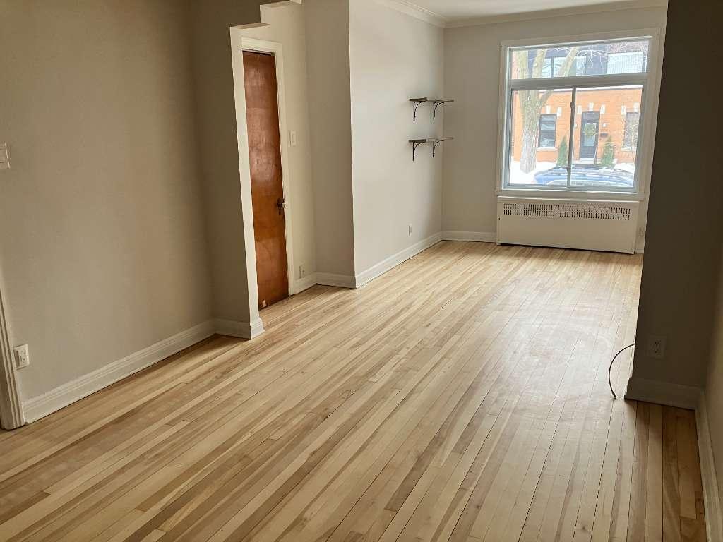APT LIBRE ROSEMONT RDC 3CH + SS+ Garage Chauffé et Éclairé | 3210969