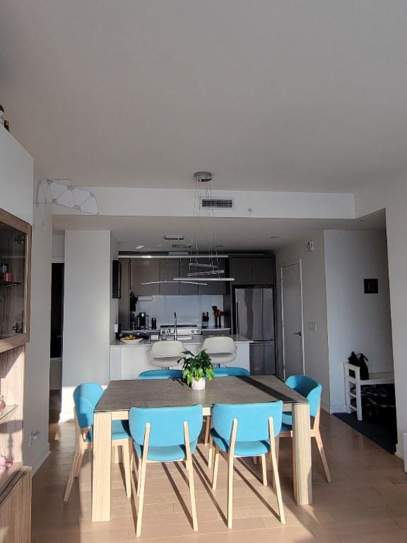 Condo Evolo à l’Île-des-Soeurs/Montreal – 2 chambres & 1 SDB – 2800$/mois | 3210975