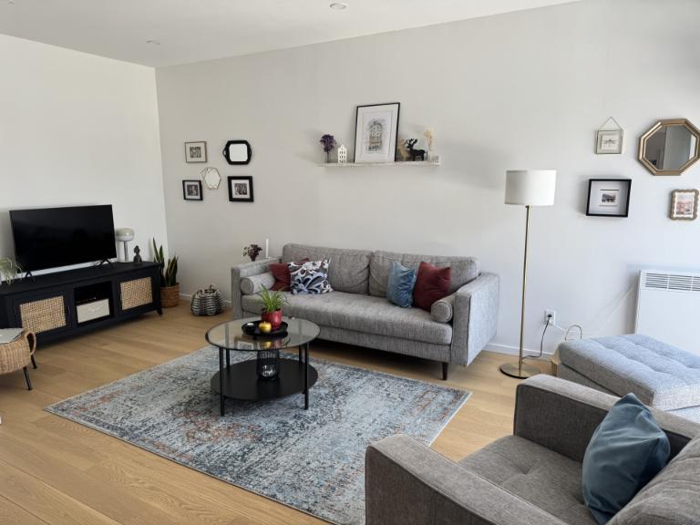 8 1/2 - Montréal - 2 950 $/mois | 3210990