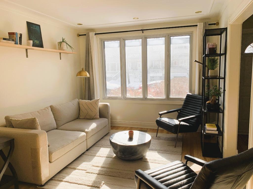 Magnifique maison meublée à 3 étages avec très grande cour privée! | 3211014