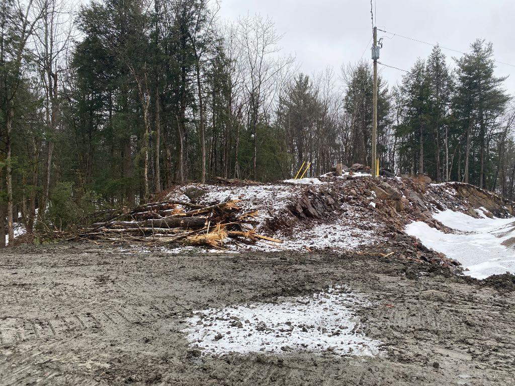 Terrain prêt à construire 1.6 acres | 3222640