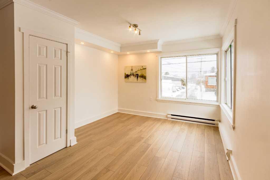 4 1/2 RÉNOVÉ/CLIMATISÉ PLESSISVILLE ( CENTRE-VILLE) | 3211362