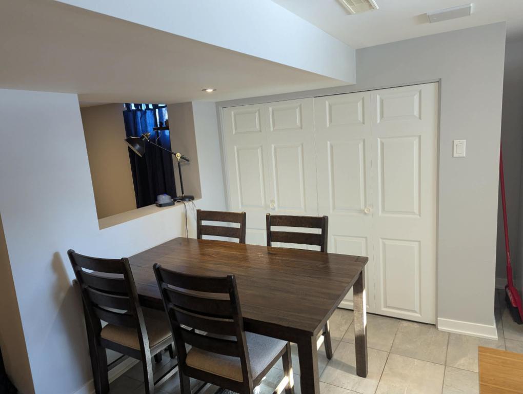 Joli 3 1/2 rénové à louer Fabreville Laval chauffage électricité inclu | 3211405