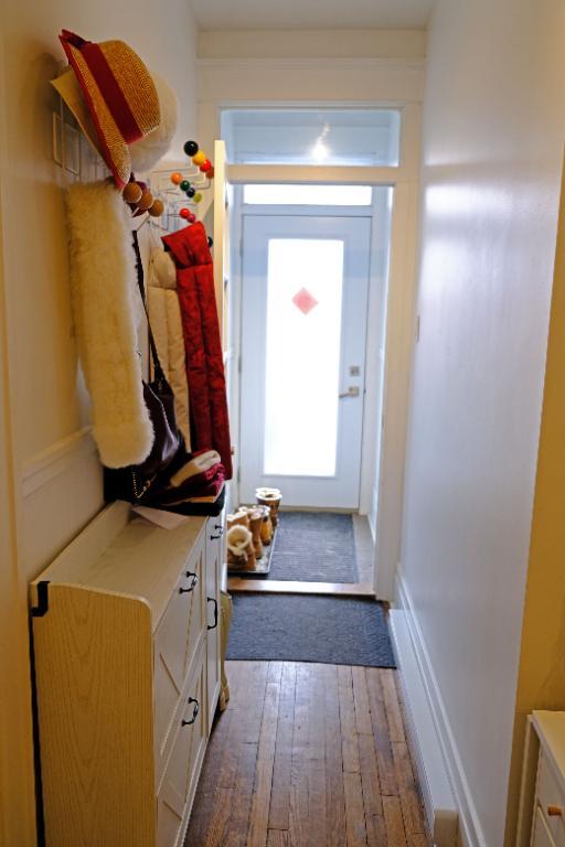 LOCATION Grand 3 1/2 + Bureau - Pointe St-Charles | 3211433