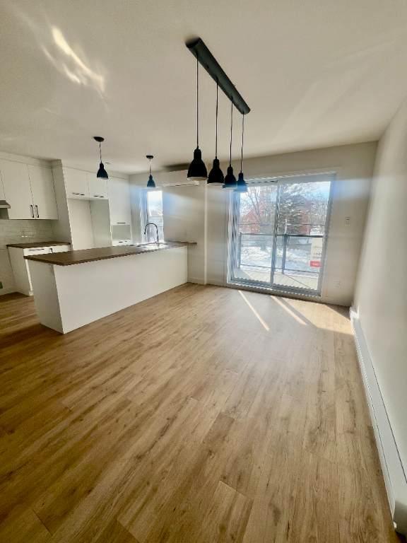 Cession de bail – Très grand 4 ½ disponible maintenant. | 3211453