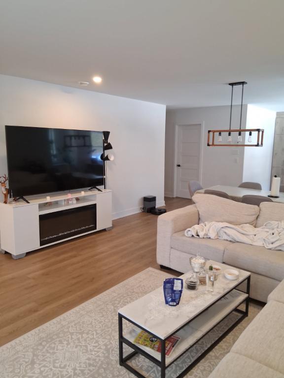 Beau 5 1/2 à louer - $2010/mois (Ville Richelieu) | 3211535