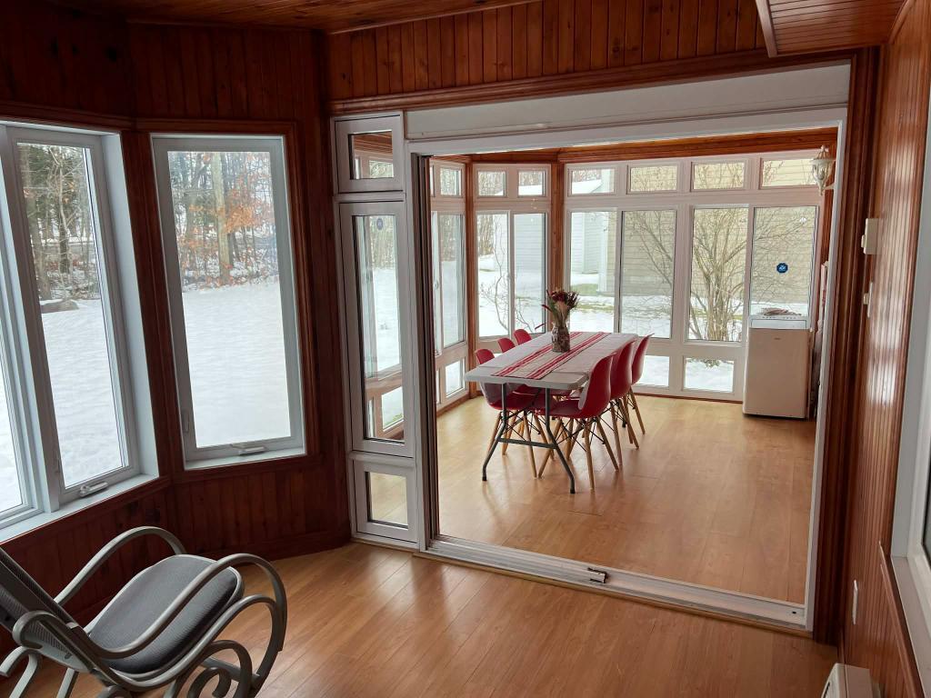 Grand condo locatif avec garage et terrain | 3211538