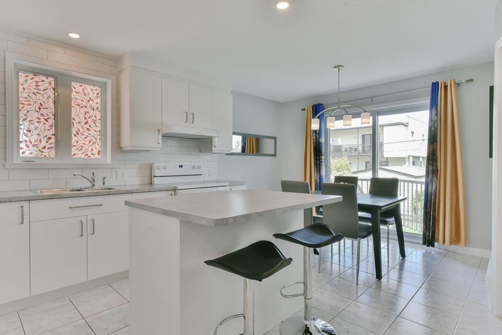 Condo-hôtel, meublé, foyer, terrasse, formule tout inclus. | 3211546