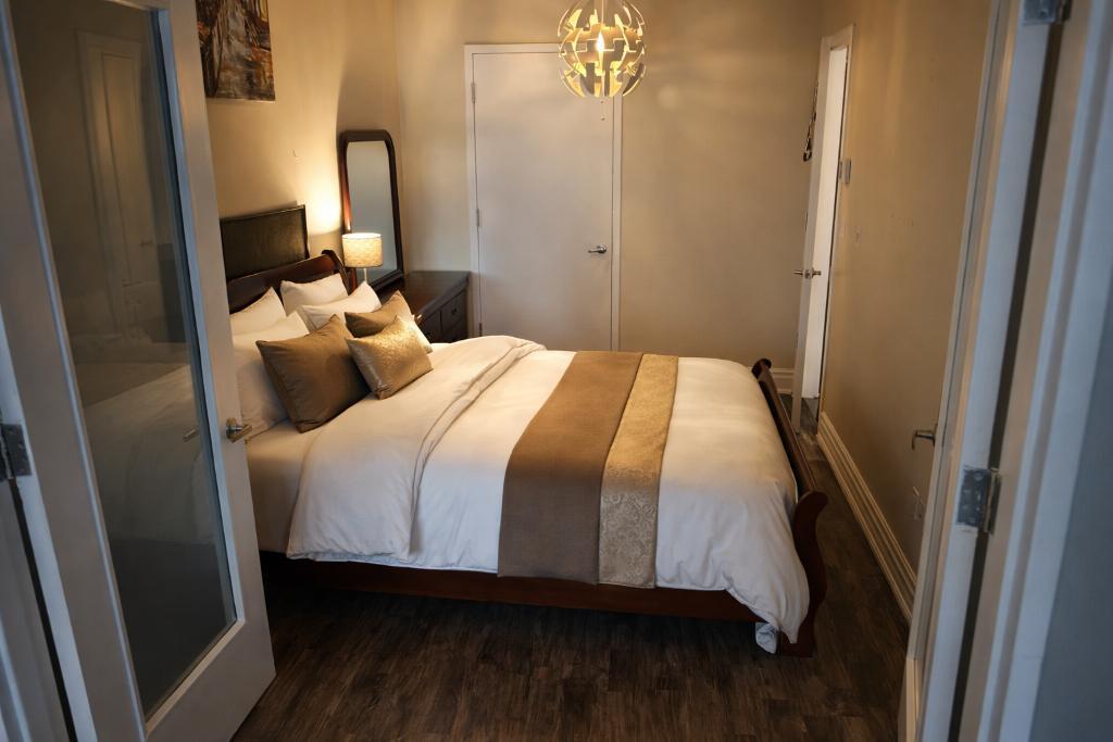 Condo tout meublé à ville-marie - Grand 4 et demi | 3211551