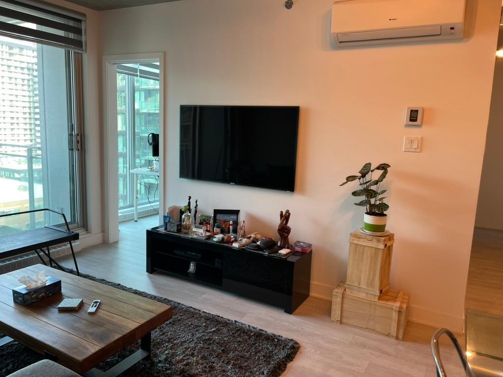 2-bedroom Apartment for rent - 4 1/2 à Louer - Griffintown | 3211555