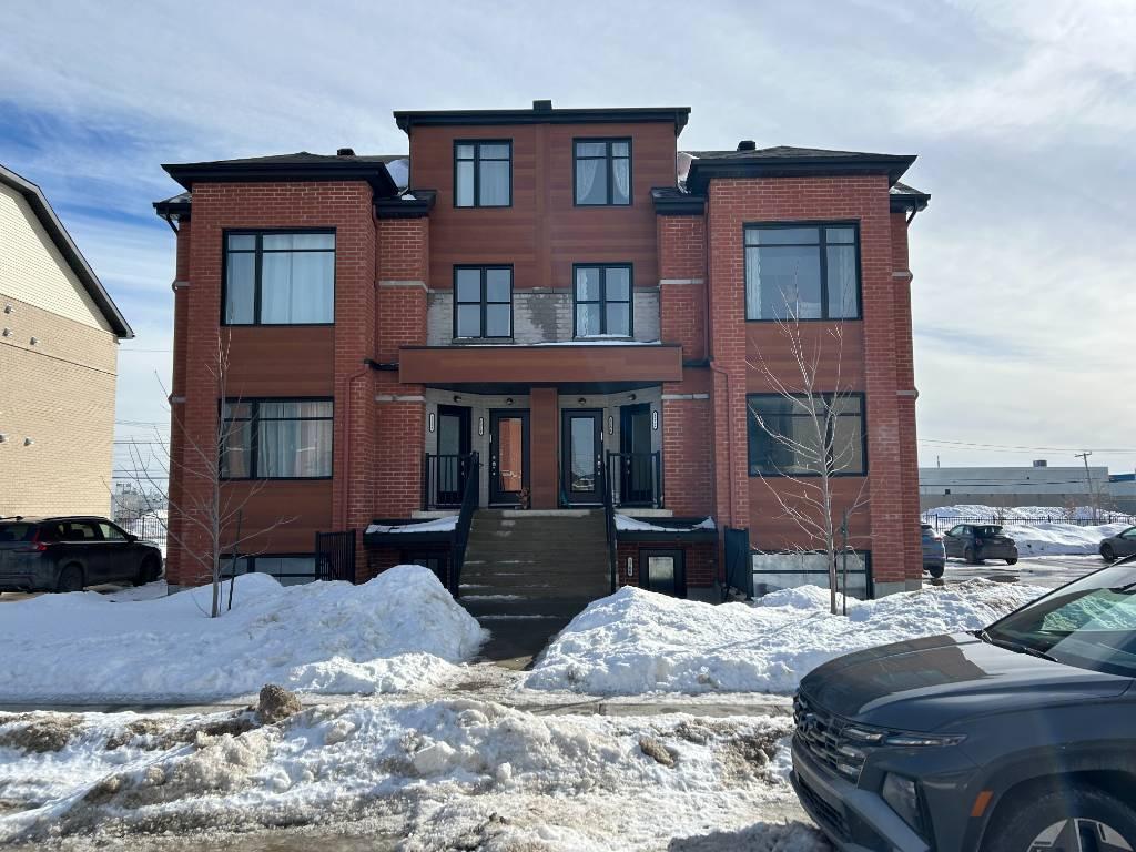 À louer – Magnifique condo 5 ½ – 1650 pi² avec mezzanine | 3211556