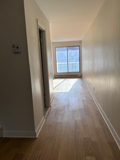 Grand 2 1/2 Metro Jean-Talon tout inclus | 3211874