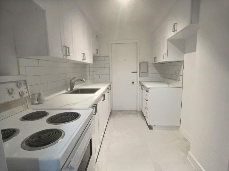 2 CH - 1 SDB - Westmount - $1,800 /mo | 3212395