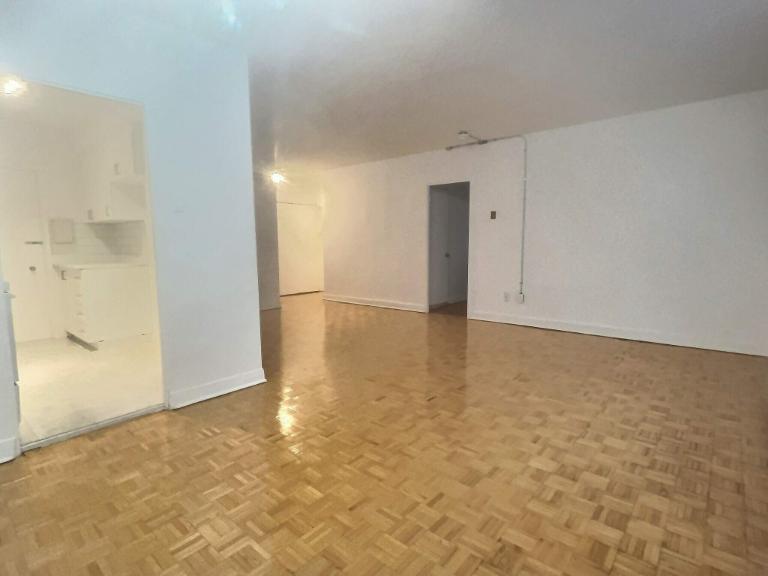 2 CH - 1 SDB - Westmount - $1,800 /mo | 3212395