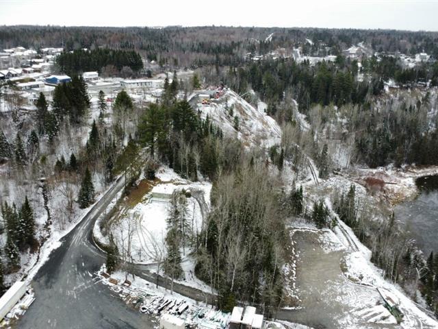 Saint-Georges-de-Beauce (Chaudière-Appalaches) : Terrain commercial à vendre | 3217826