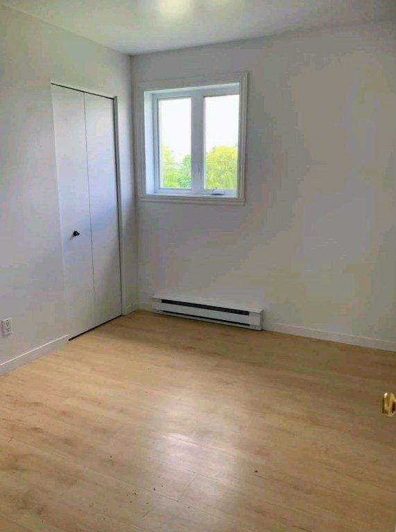 Appartement 5 1/2 à louer à Scott | 3212794