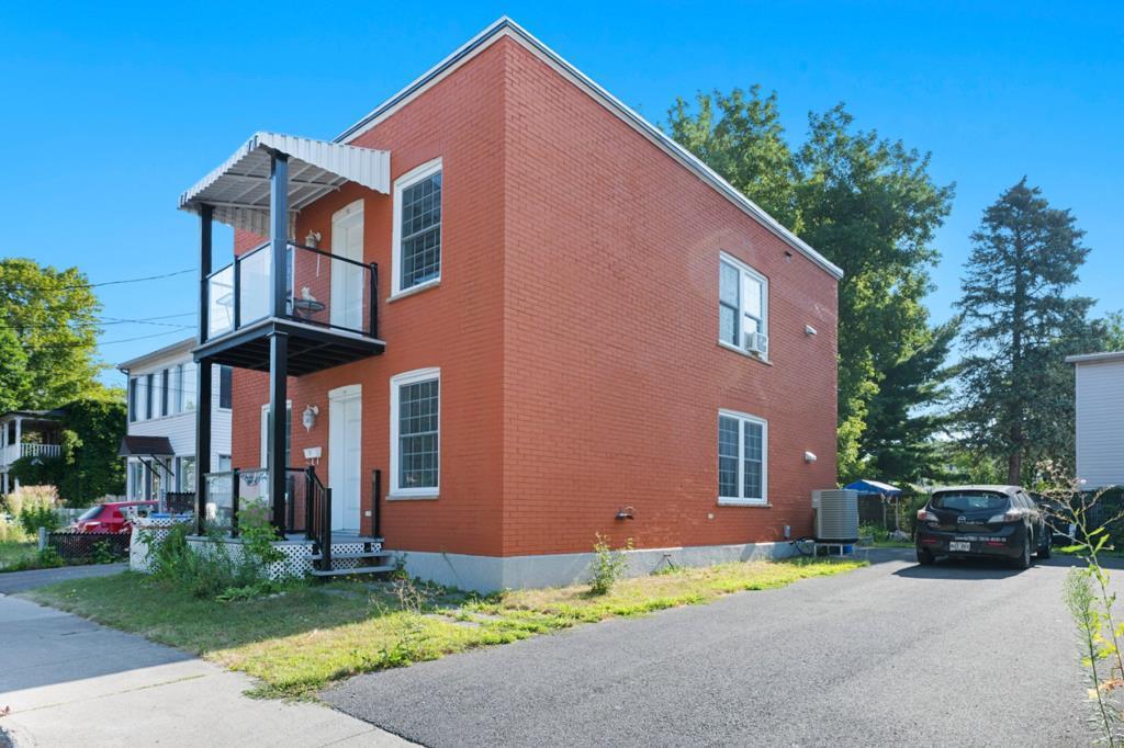 4 1/2 haut de duplex au centre ville | 3212808