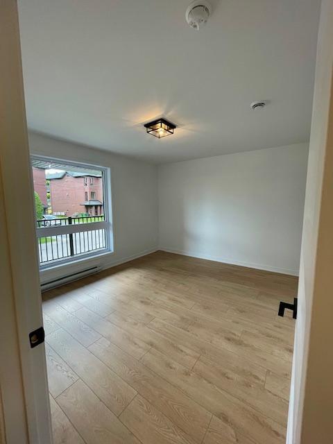 Grand 4 1/2 | 3212834