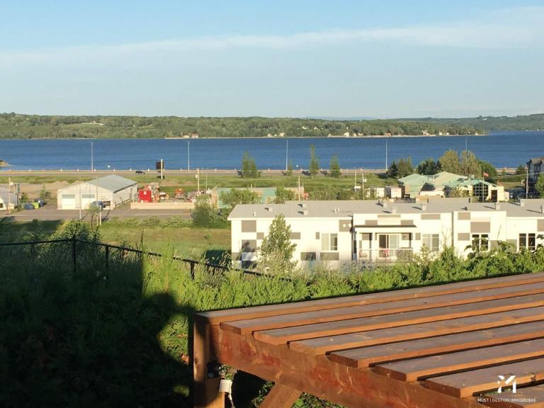 3 CH - 1 SDB - Québec - $1,850 /mo | 3224058