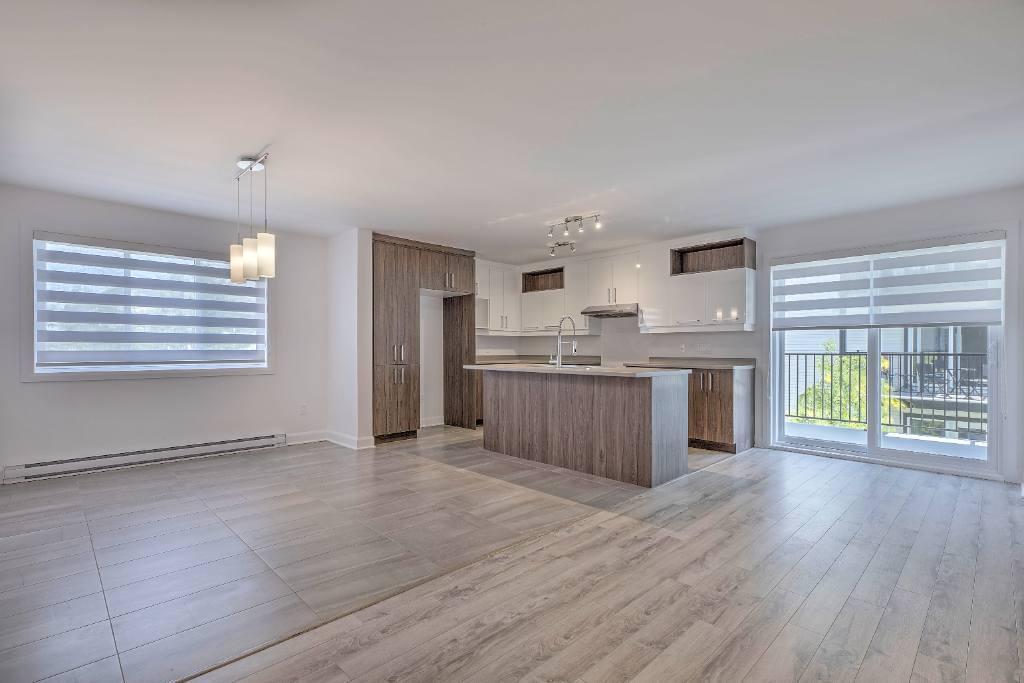 Beau et grand logement-appartement 5 1/2 haut de gamme à Lavaltrie | 3212853