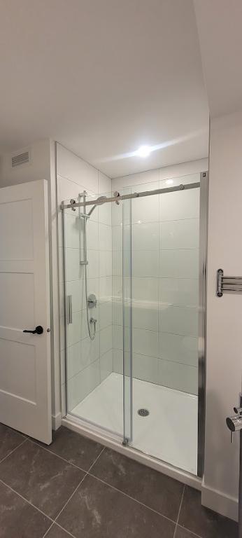 GRAND 4 ½ à louer près des ponts | 3212932